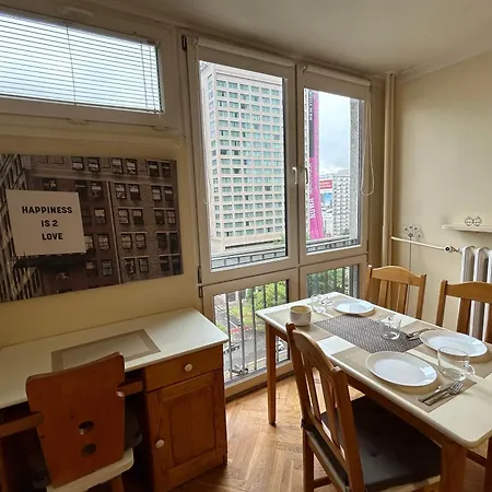 Eleven Onz Apartament